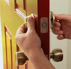 Little Village Locksmith Store Cudahy, WI 414-214-0223 - h-locksmith-10